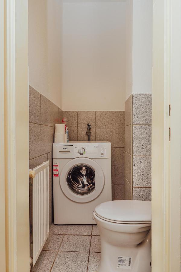 Ruhiges Terrassen Apartment ウィーン エクステリア 写真